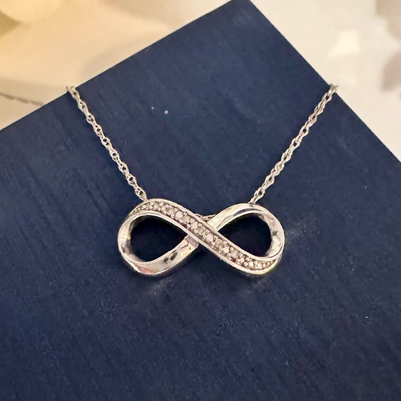 Genuine Diamonds Infinity Symbol Necklace 18” long solid 925 Sterling Silver - Picture 2 of 8
